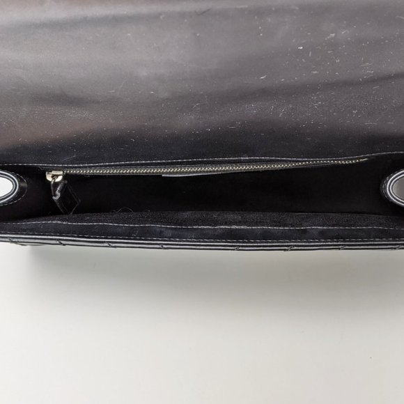 SOLD Saint Laurent Monogram Large Black Bag - Picture 3 of 10